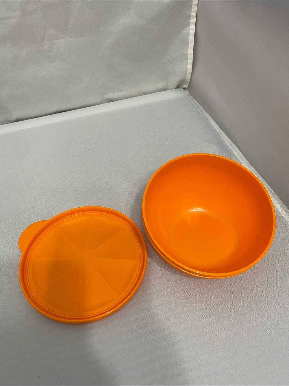 Tupperware Produce/Snack Container - Picture 12 of 16